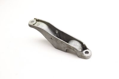 STABILIZER / SWAY BAR MOUNT BRACKET 6861473