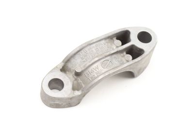 STABILIZER / SWAY BAR MOUNT BRACKET 6861474