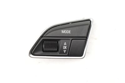 STEERING WHEEL CONTROL BUTTON / SWITCH 4L0951523D