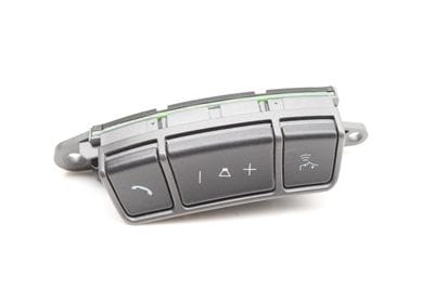 STEERING WHEEL CONTROL SWITCH / BUTTON 6911585