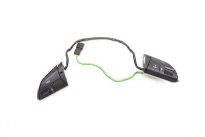 STEERING WHEEL CONTROL SWITCH / BUTTON SET 4L0951523C