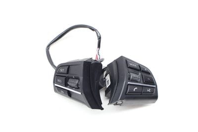 STEERING WHEEL CONTROL SWITCH / BUTTON SET 9262708