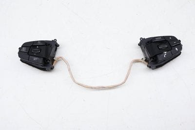 STEERING WHEEL CONTROL SWITCH / BUTTON SET 9327078