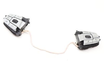 STEERING WHEEL CONTROL SWITCH / BUTTON SET 9388739