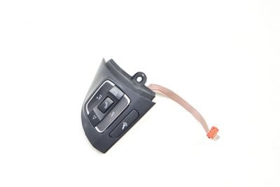 STEERING WHEEL SWITCH / RADIO CONTROL / BUTTON 5C0959537A