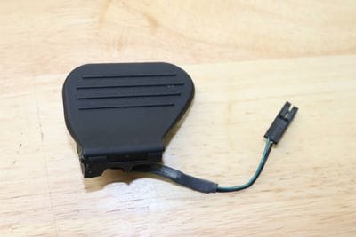 STEERING WHEEL TIPTRONIC SHIFT PADDLE / BUTTON 4B0951528N