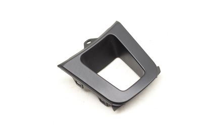 Steering Wheel Trim (FRONT LOWER)