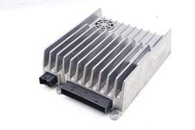 Stereo Amp / Amplifier (HARMAN/BECKER) 2128700194