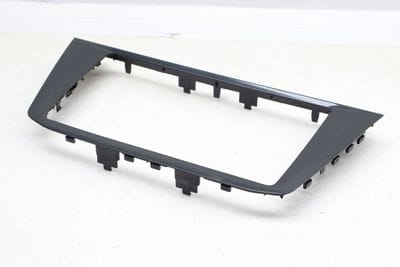 Stereo / Navigation Dash Trim / Bezel 5NN858069B