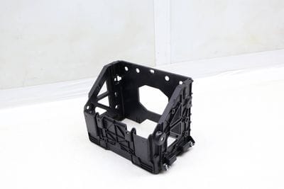 STEREO / RADIO DASH MOUNT BRACKET 8J0858005E