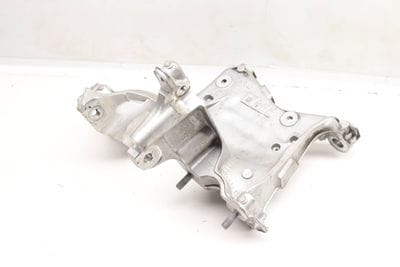 SUBFRAME / SUB FRAME MOUNT BRACKET 80A399295R