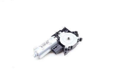Sun Roof Shade / Sunshade Motor 67617933159