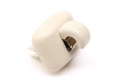 SUN VISOR CLIP / BRACKET 8U0857562A