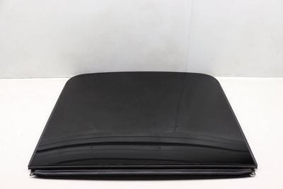 Sunroof / Sun Roof Glass Panel 8R0877056A