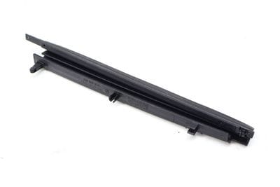 Sunroof / Sun Roof Glass Trim 8D0877781B