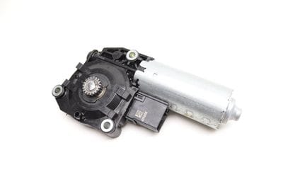 Sunroof / Sun Roof Motor 67617424804