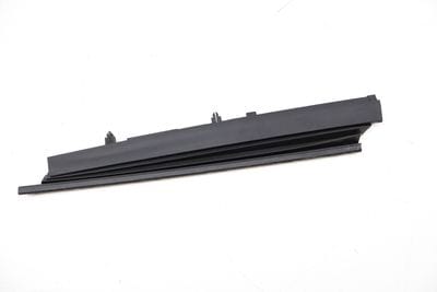 Sunroof / Sun Roof Trim Cover 8D9877782