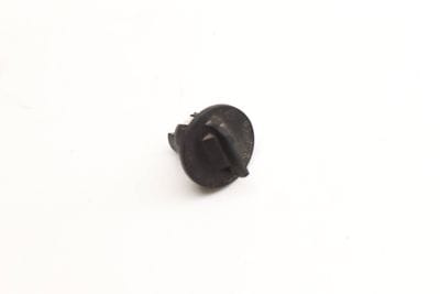 Tail Light Bulb Socket / Holder 4M0945221