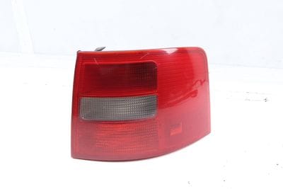 Tail Light / Lamp 4B9945096C