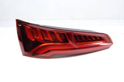 Tail Light / Lamp 80A945093A
