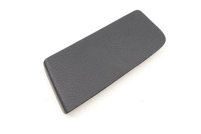 Tail Light / Lamp Cover 5C6867657