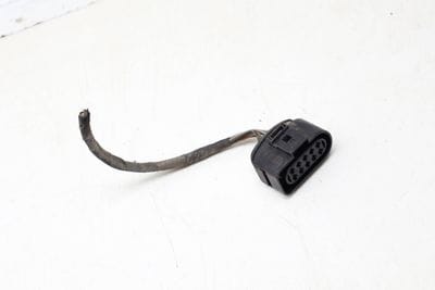 Tail Light / Lamp Wiring Harness Connector 1J0973735