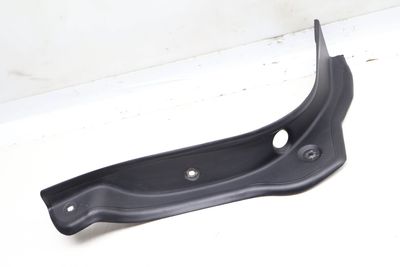 TAIL LIGHT RAIN CHANNEL COVER TRIM 7474489