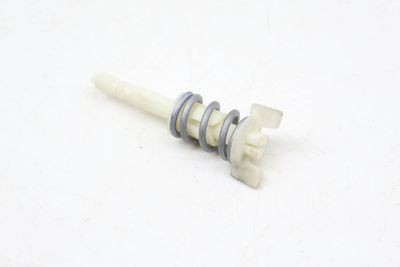 TAIL LIGHT SCREW / FASTENER 1K8945300