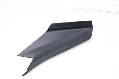 TAIL LIGHT TRIM / COVER