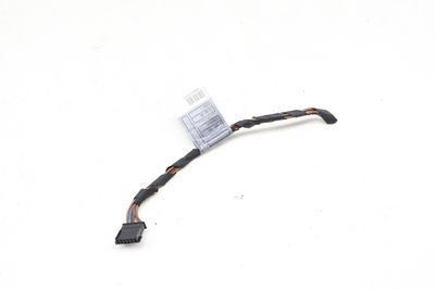 TAIL LIGHT WIRING HARNESS CONNECTOR / PIGTAIL