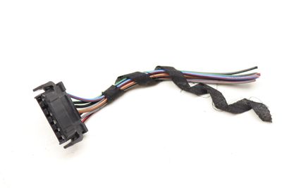 TAIL LIGHT WIRING HARNESS CONNECTOR / PIGTAIL