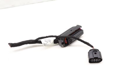 THEFT / KEYLESS ENTRY MODULE WIRING CONNECTOR / PIGTAIL