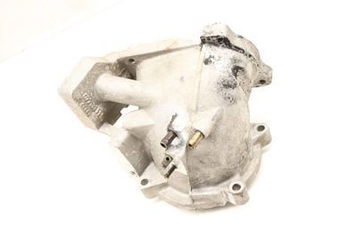 THROTTLE BODY HOUSING / MOUNT BRACKET 077133115G