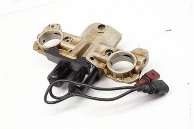 Timing Chain Tensioner / Case w/ Solenoids 07C109204E