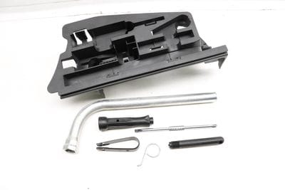 TOOL KIT 4F5012111