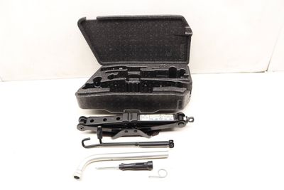 TOOL KIT SET w/ JACK 5G0012115S