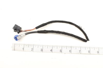 TOUCHSCREEN RADIO / MMI DISPLAY WIRING HARNESS CONNECTOR