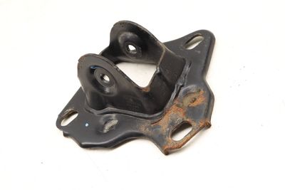 TRAILING ARM BRACKET 6851582