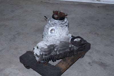 Transfer Case / Box 27107636174