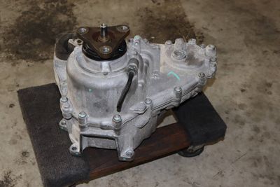 Transfer Case / Box 27107643752