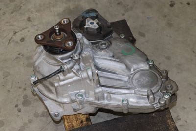 Transfer Case / Box 27107643758