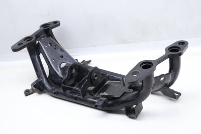 TRANSMISSION CROSSMEMBER MOUNT / BRACKET LR105303