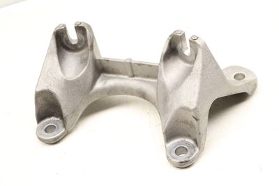 TRANSMISSION GEARBOX SUPPORT BRACKET 6862208