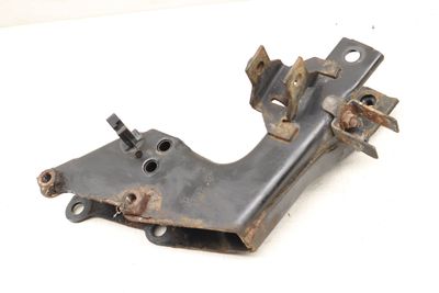 TRANSMISSION MOUNT BRACKET 7D0399111K