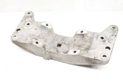 TRANSMISSION MOUNT BRACKET / CROSSMEMBER 6789483