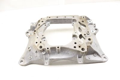 TRANSMISSION MOUNT BRACKET / CROSSMEMBER 4M0399263E