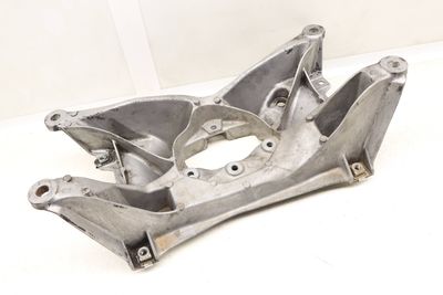 TRANSMISSION MOUNT BRACKET / CROSSMEMBER 80A399262AN