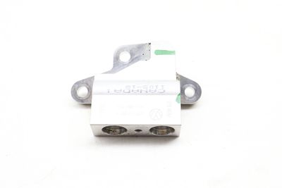 TRANSMISSION OIL COOLER TEMP VALVE / THERMOSTAT 09P317027B