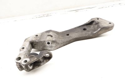 TRANSMISSION SUPPORT MOUNT / BRACKET 6777615
