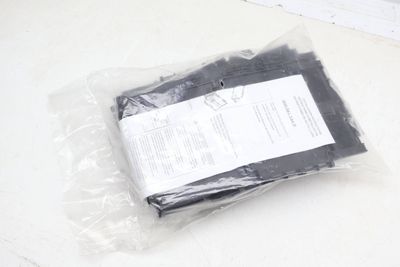 TRUNK CARGO LINER CONTAINMENT BLOCKS 000061166D